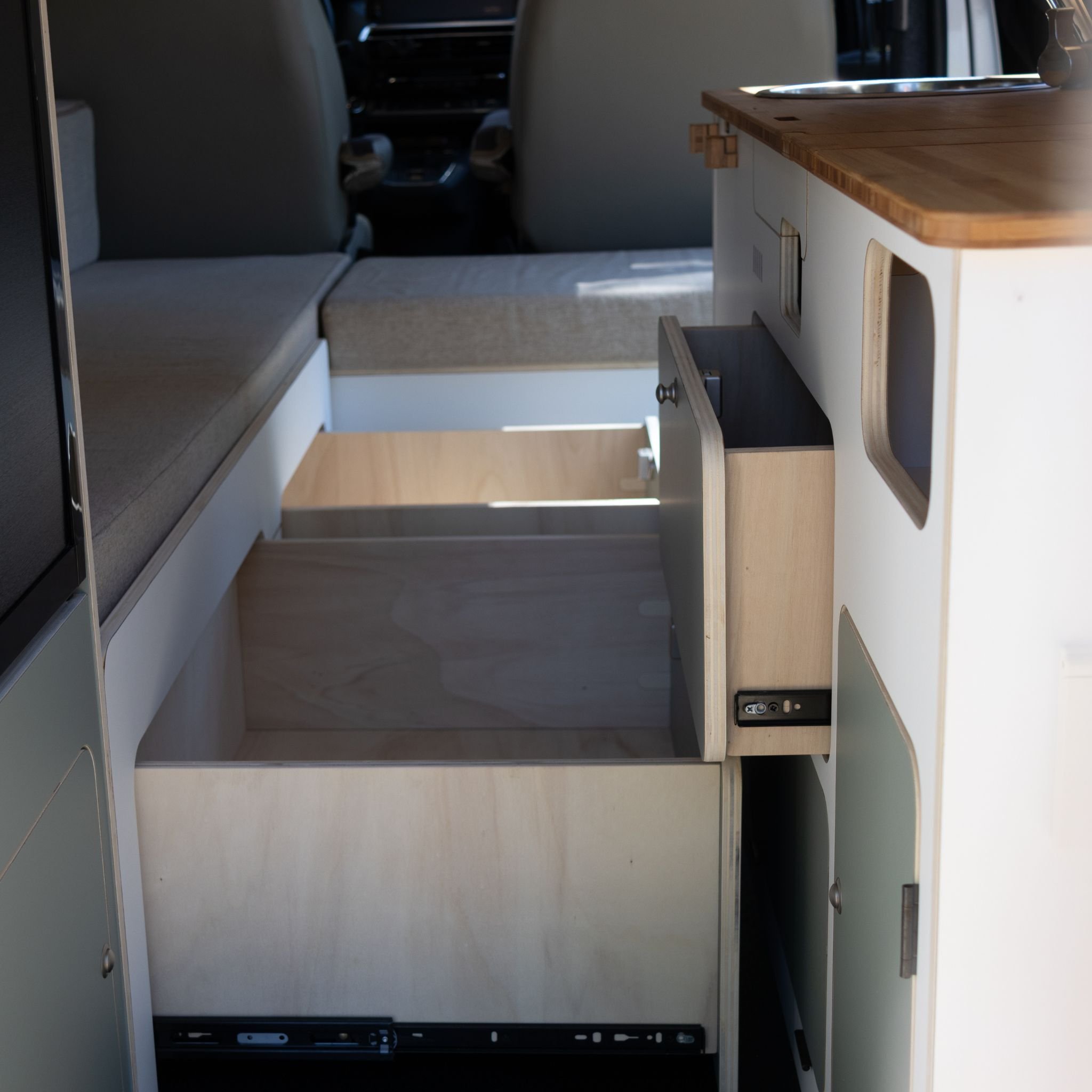 Equo tiroirs interieur