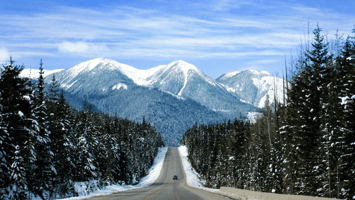 Les meilleures destinations pour un road trip hivernal en van